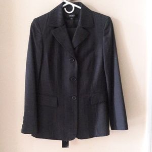 Kasper Women's Two Piece Pants and Jacket